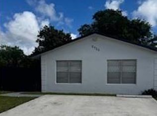 5956 Bahama Ct, West Palm Beach, FL 33407