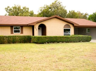 1530 Sheila St, Stephenville, TX 76401