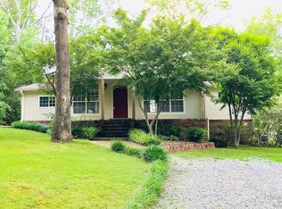 45 Spout Springs Cv, Muscle Shoals, AL 35661