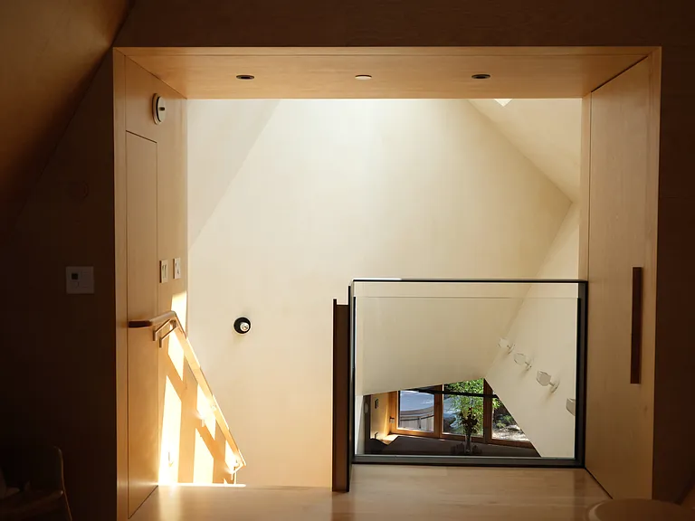 3008 Oakland Ave — Photo 8