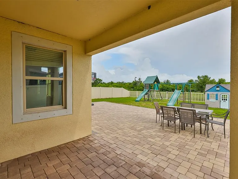 9454 Channing Hill Dr — Photo 32