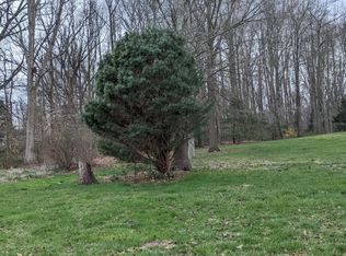 454 Woods Rd, Bear, DE 19701