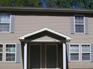 74 3rd St APT 2, Junction City, KY 40440