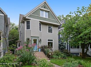 2119 Sherman Ave, Evanston, IL 60201