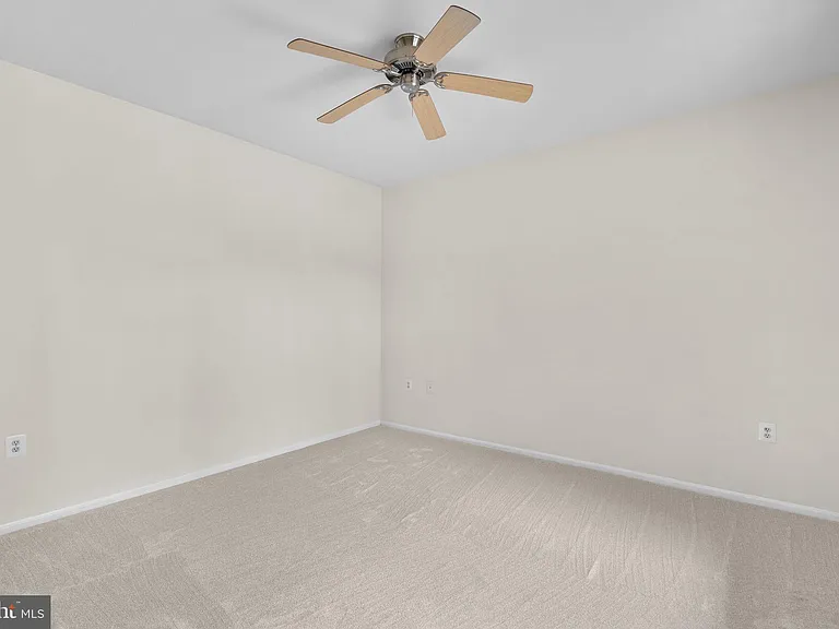 11800 Old Georgetown Rd #1315 — Photo 24