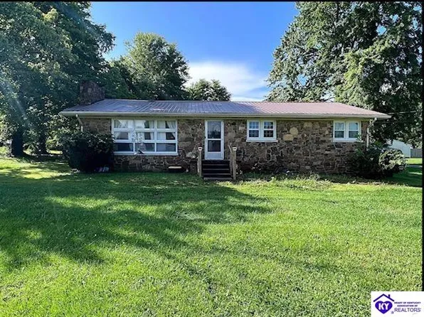 306 E 3rd St, Hardinsburg, KY 40143