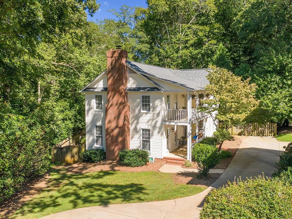 1st image of 64 Oak Crest Ct