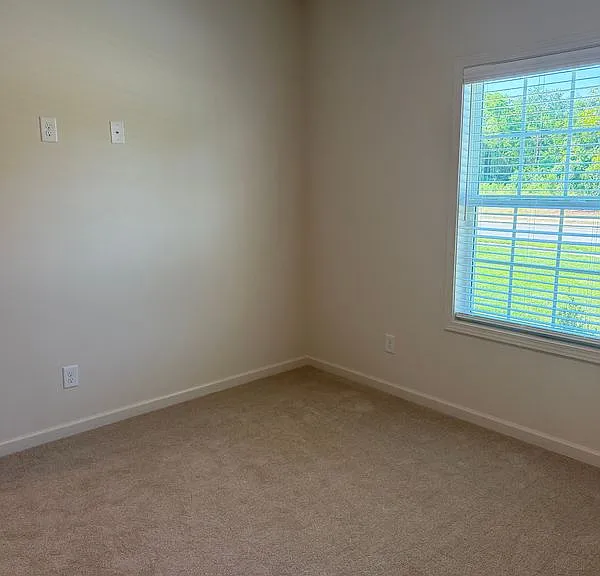 124 Centennial Ln — Photo 31