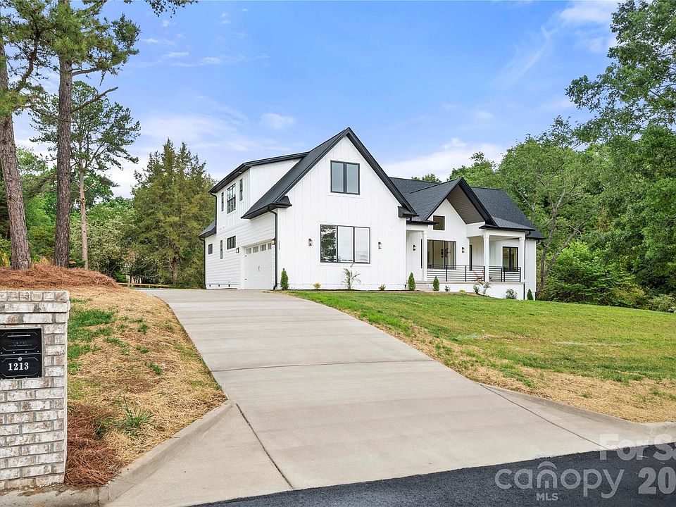 1st image of 1213 Rosa Dr