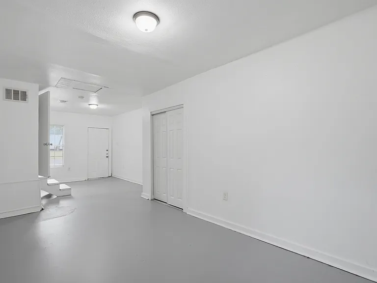 2538 Stovall Dr — Photo 20