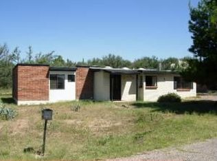 384 Willow Dr, Rio Rico, AZ 85648