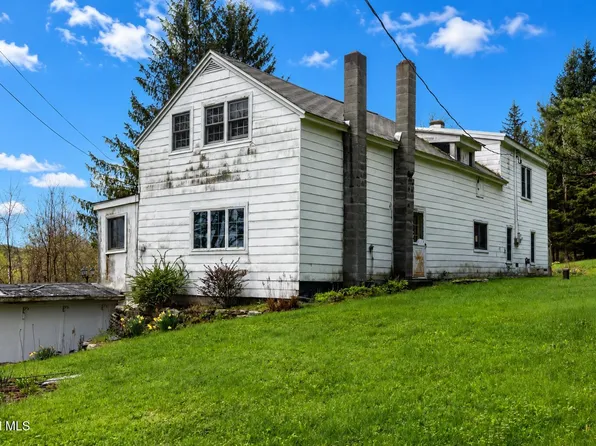 39 E Hill Road, Middleburgh, NY 12009