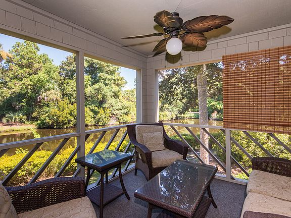 4th image of 4731 Tennis Club Ln