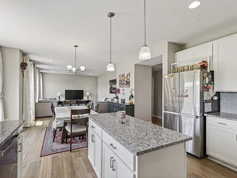 3805 Mantle Dr — Photo 14