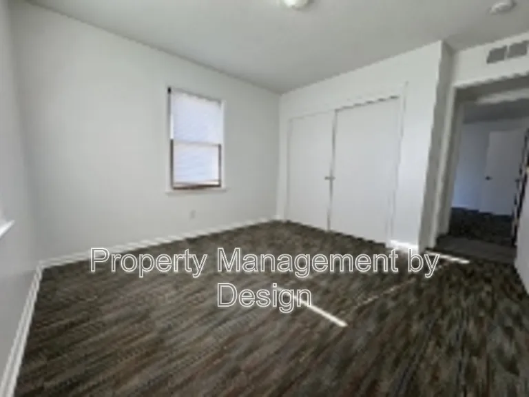 1039 5th St #7 — Photo 12