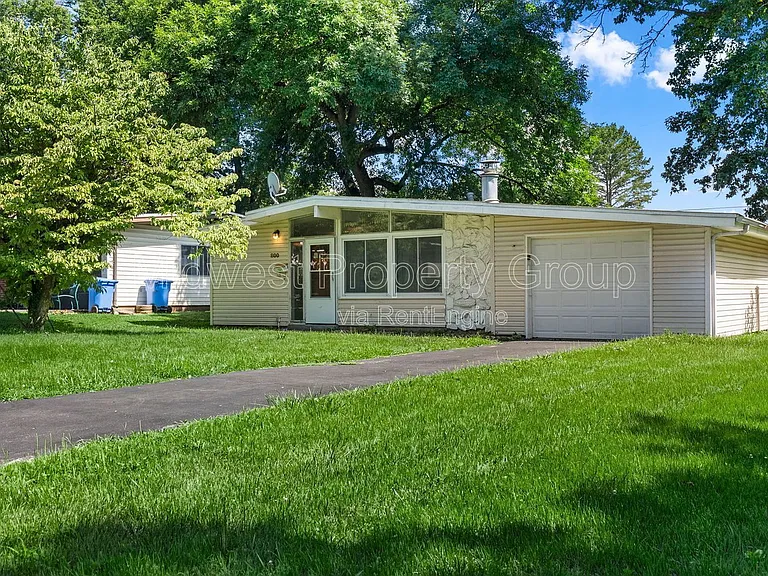 800 Bobbins Ln — Photo 23
