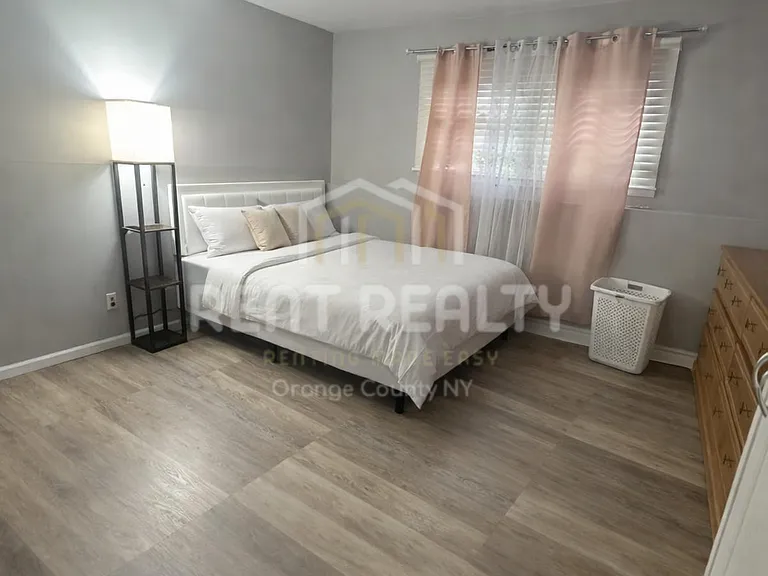 33 Pine Hill Rd — Photo 9