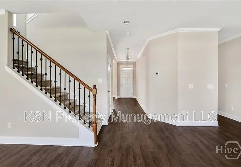 196 Brickhill Cir — Photo 14