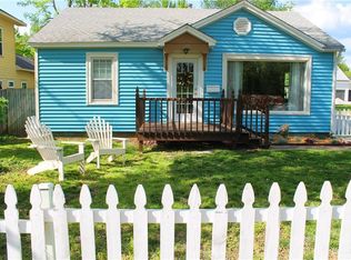 505 E Central Ave, Bentonville, AR 72712