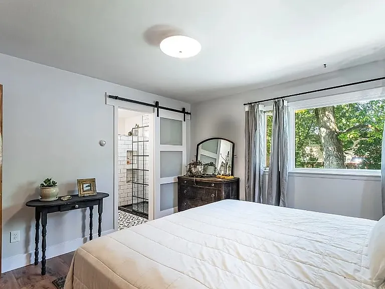 303 N 10th Ave — Photo 14