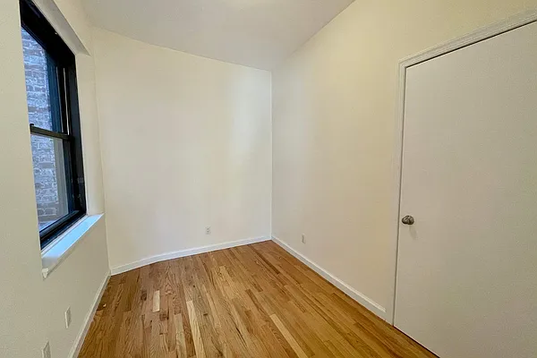 Rented by Sotheby's International Realty | media 6