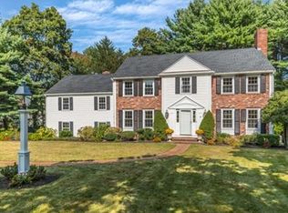 3 Charing Cross, Lynnfield, MA 01940