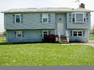 6727 Huntland Dr, Bealeton, VA 22712