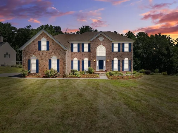 31 Valley View Dr, North Grafton, MA 01536