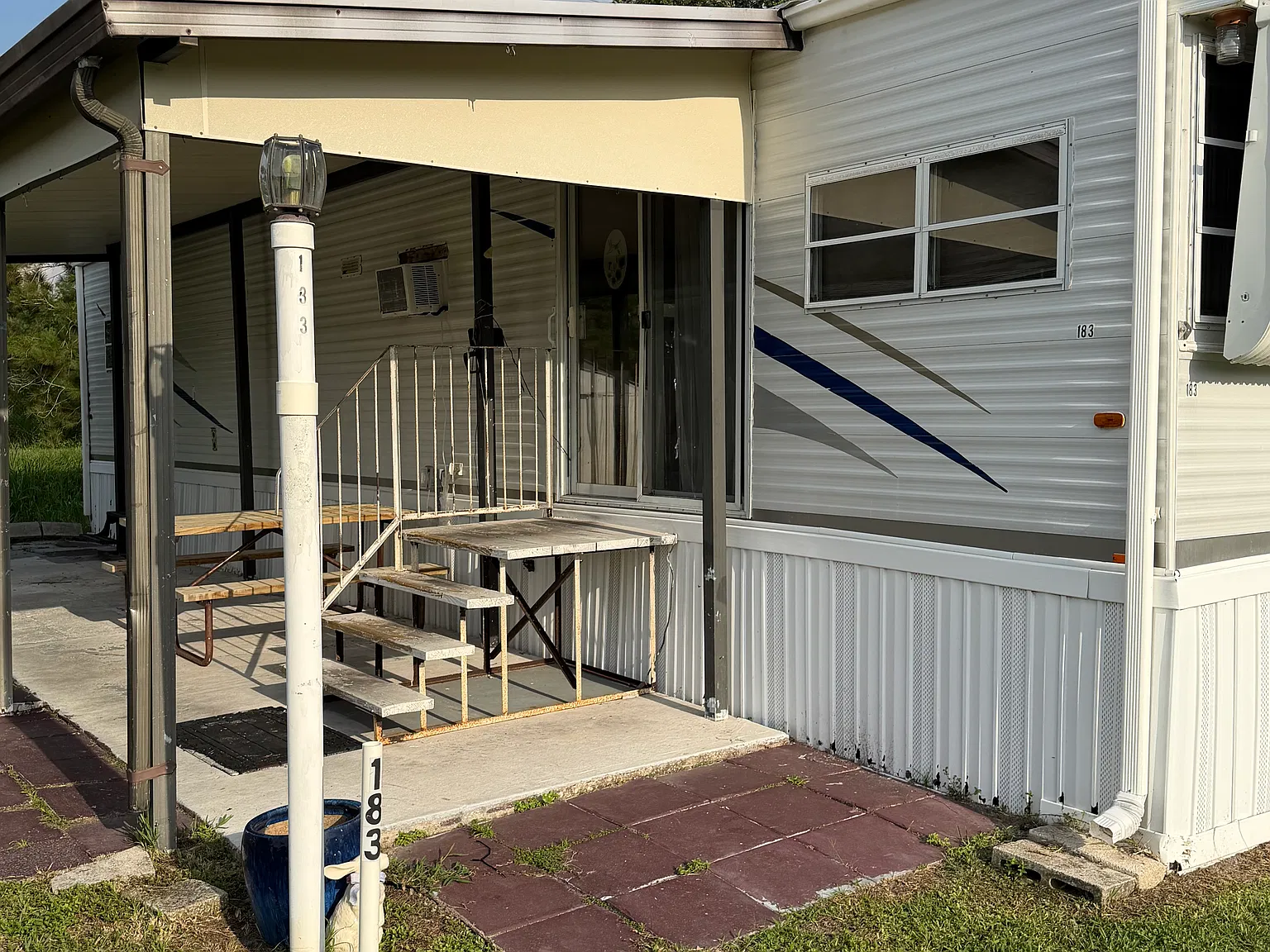 1 bed, 400 sqft, $1,800 — Photo 2