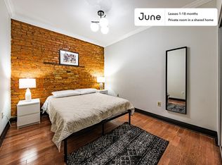 17 V St NW #2-C, Washington, DC
