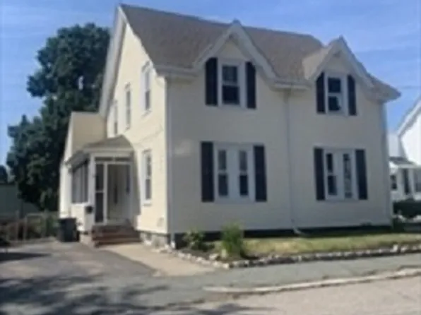 65 Penn St #1, Quincy, MA 02169