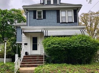 241 S 4th Ave #A, Highland Park, NJ 08904