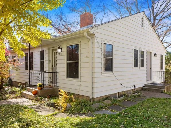 835 Mahtomedi Ave, Saint Paul, MN 55115