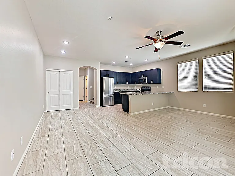 12541 W Hummingbird Ter — Photo 3