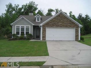 105 Meadowbrook Ln, Grantville, GA 30220