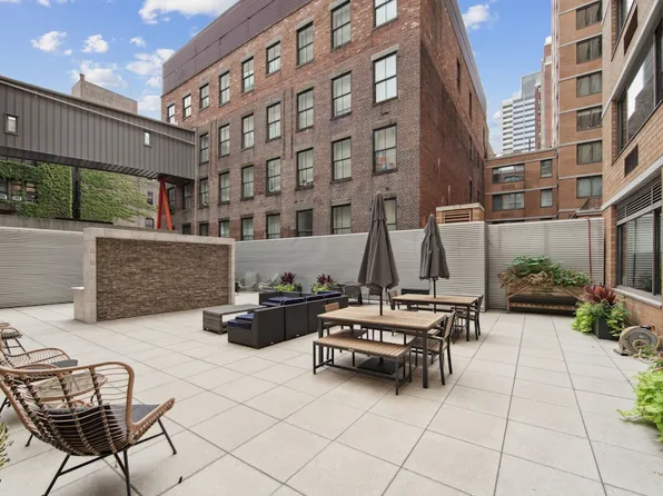 189 West 89th Street image 8 of 11