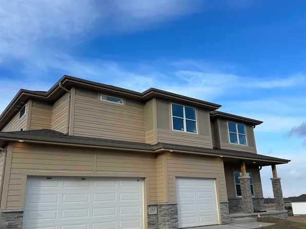 10418 Sherman St, Papillion, NE 68046