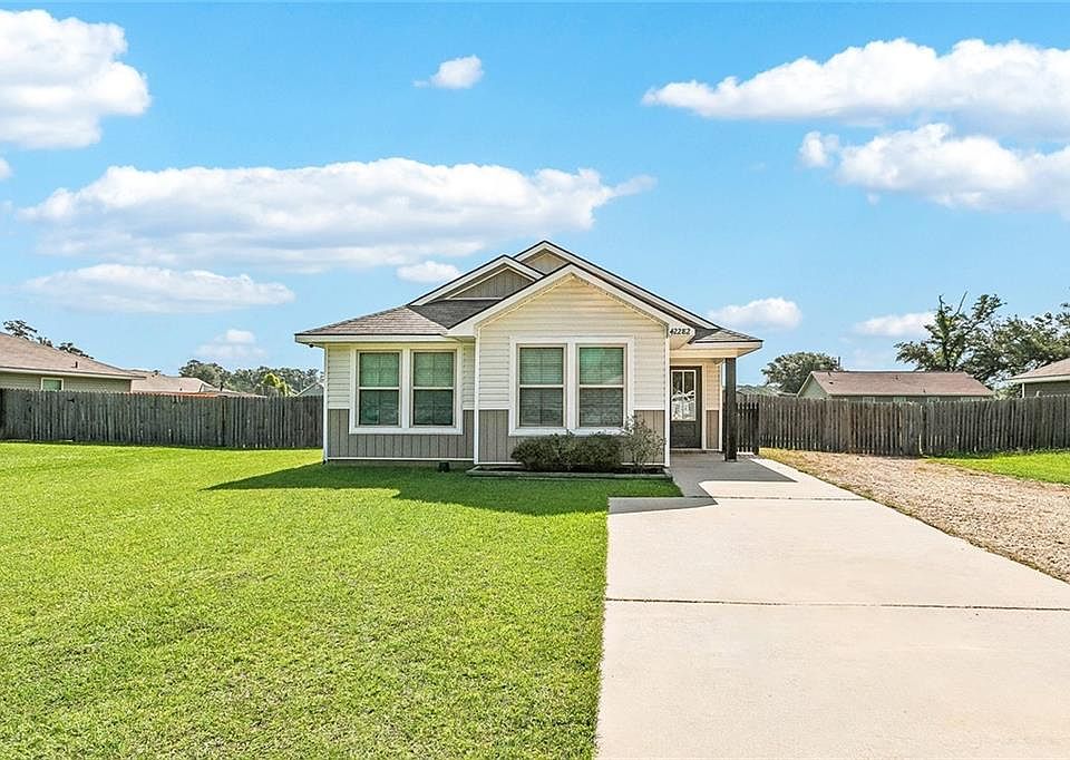 1st image of 42282 Joshua Dr