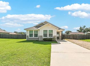 42282 Joshua Dr, Ponchatoula, LA 70454
