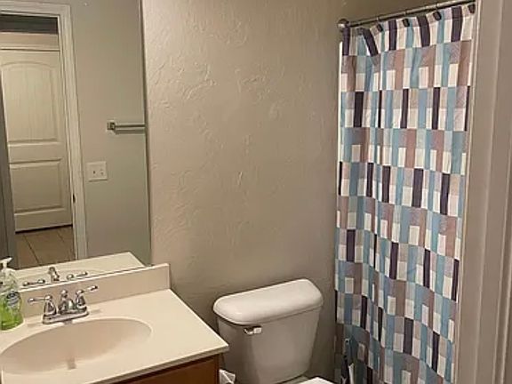 3rd image of 636 Leopard Lily Dr