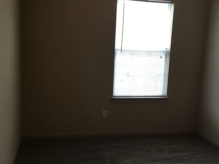 908 Garden Way #914 — Photo 11