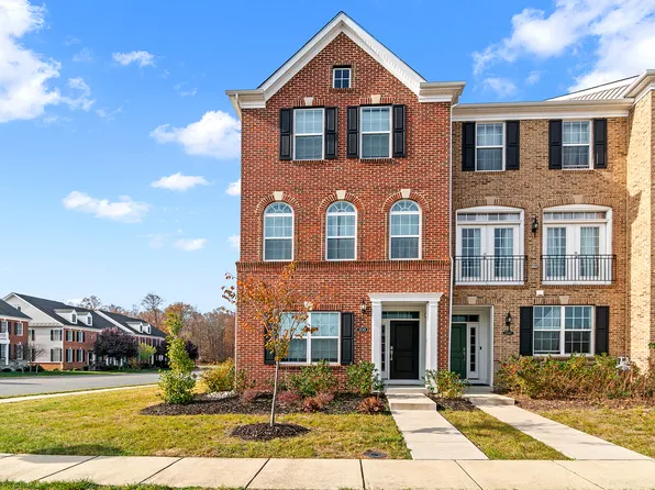 23149 Dunlop Heights Ter, Ashburn, VA 20148