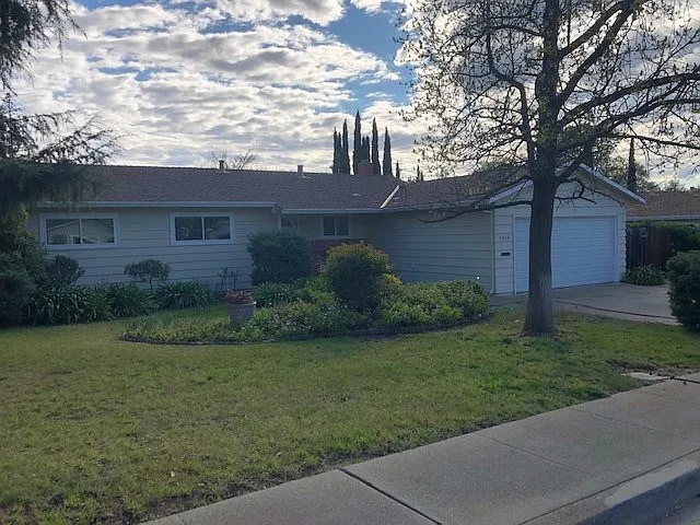 5042 Jeri Pl photo 1
