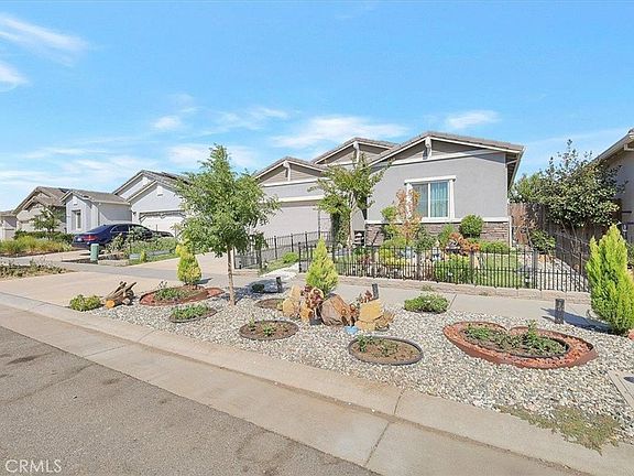 2nd image of 789 Chalice Creek Dr
