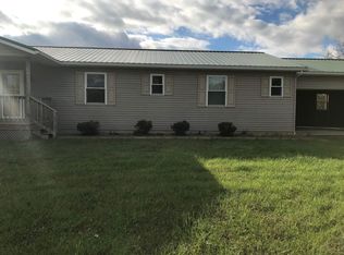 63031 Frankfort Rd, Salesville, OH 43778