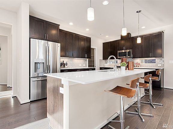 2nd image of 20316 58th Ln NE
