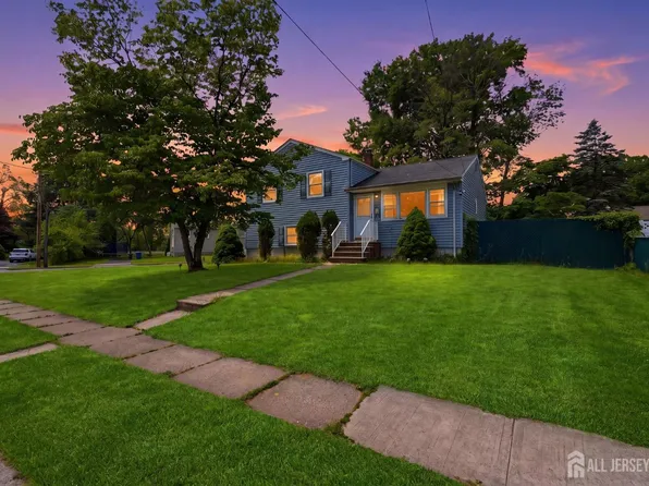218 Schillaci Ln, South Plainfield, NJ 07080