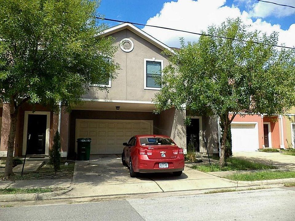 1st image of 2905 Baer St