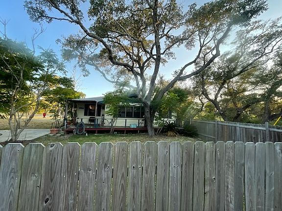 2nd image of 2191 Jocelyn Rd