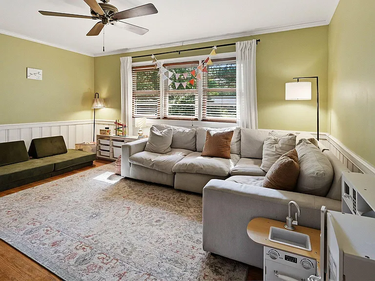 1114 W Ragsdale Rd — Photo 35